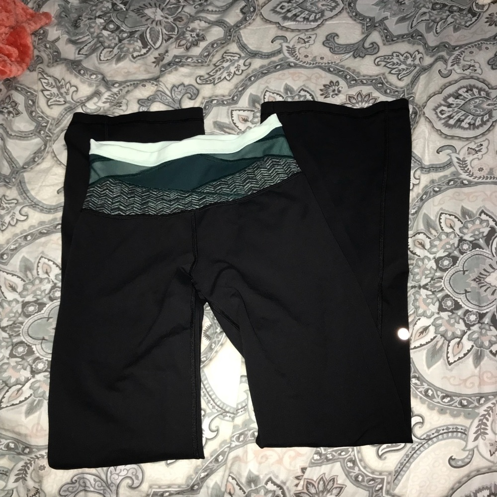 Lululemon yoga pants